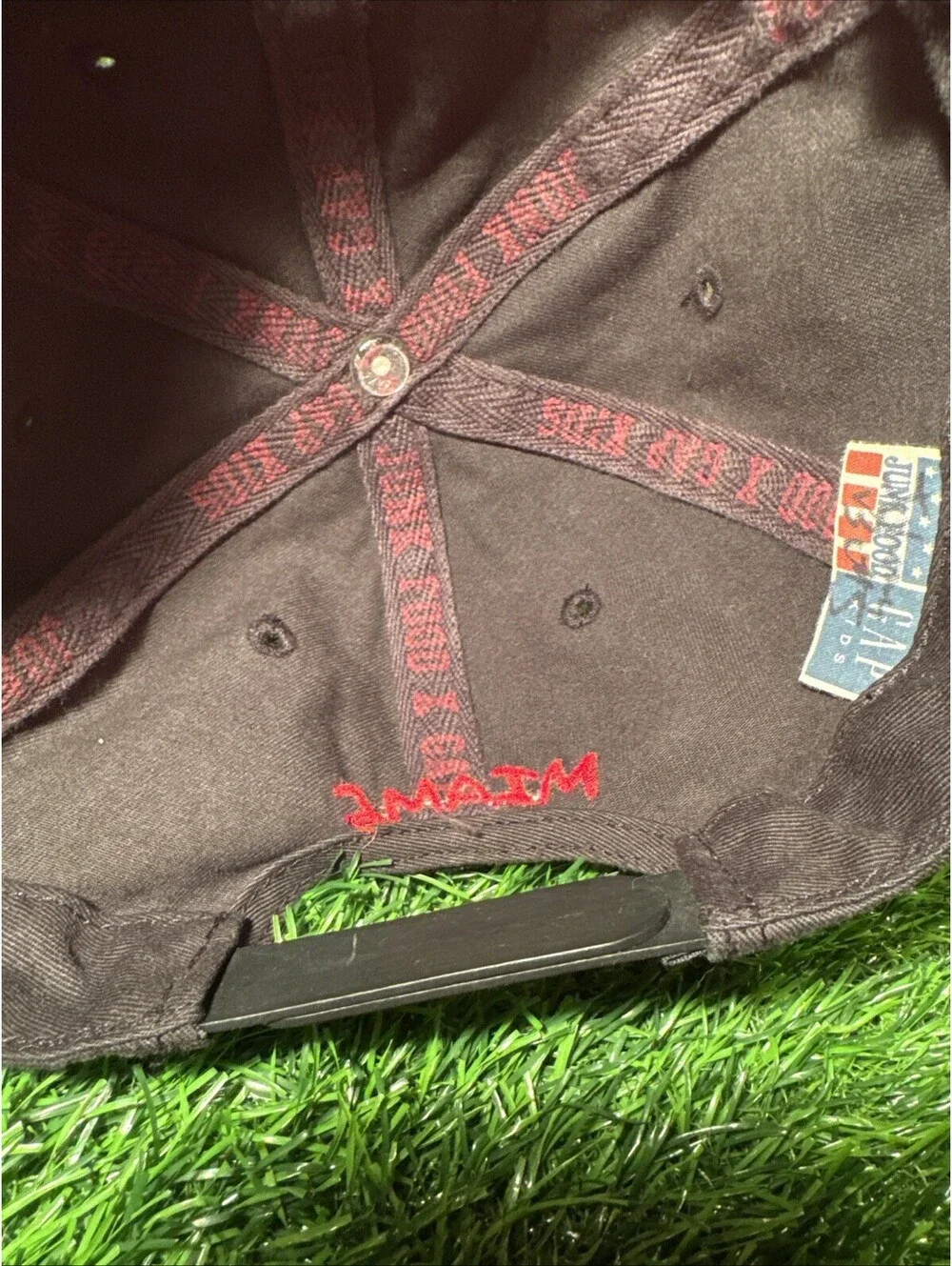 Miami Heat #1 Fan Bugs Bunny Embroidered Hat Junk Food Gap Kids Size L/XL